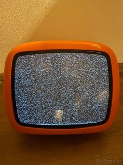 Tv TESLA - 1
