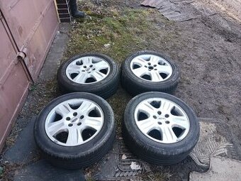 Zité pneu Originál disky 5x108 16 ET52,5