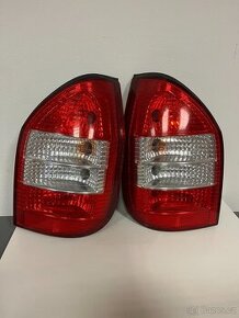 Opel Zafira A zadní světla
