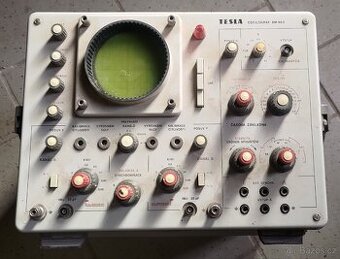 Oscilograf Tesla BM 463