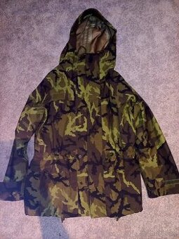 GORETEX BUNDA, PŘILBA, BARRACUDA