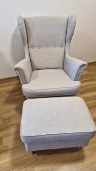 Ušák Ikea s podnožkou STRANDMON