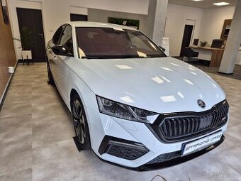 Škoda Octavia 2,0 TDI VRS 4X4 DPH