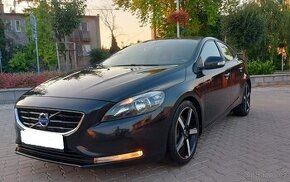 Volvo V40 2.0 D4 140kw - Diesel