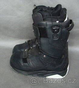 Boty na snowboard NEW BALANCE BLK WHT vel. 42