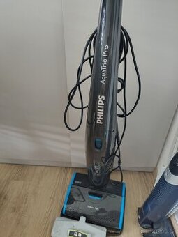 Vysavač Phillips Aquatrio Pro