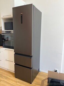 Chladnička s mrazničkou Haier HTW5620CNMP černá/nerez