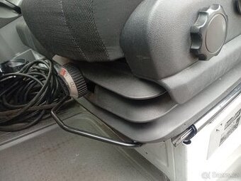 MERCEDES BENZ SPRINTER 906 SEDAČKA PÉROVACÍ