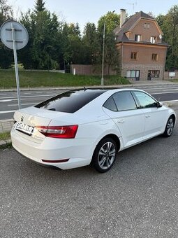 Škoda Superb 3 2.0 TDi DSG / 2016 / 300.xxx / nutný servis