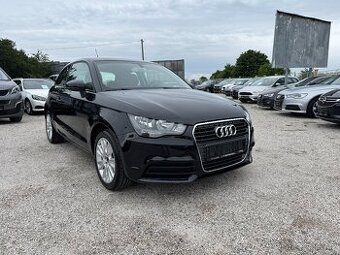 Audi A1 1.2 TFSi 63KW servisní kniha