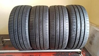 Goodyear 195/40 R17 81V 2x6,5mm 2x5mm