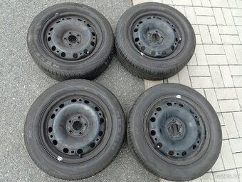 zánovní letní plech kola 15" ORIGINAL SKODA FABIA III,Rapid