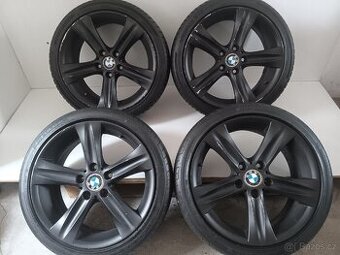 Letní alu kola BMW 5x120 R18 ET47 pneu 225/40/18