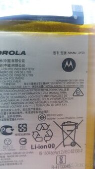Baterie na mobil motorolu
