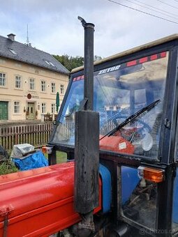 Potrubí s vyfukem zetor 6911
