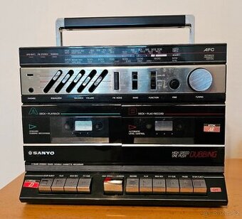 Radiomagnetofon