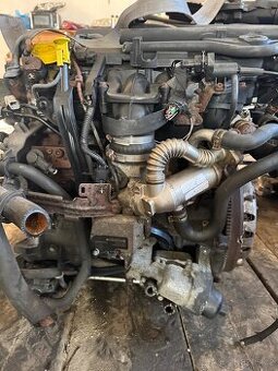Renault master,trafic atd 2,5dci motor
