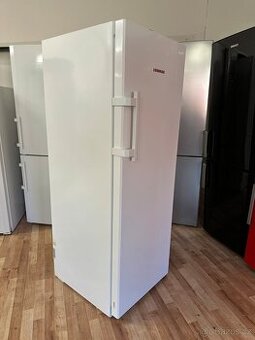 Mrazák Liebherr (132)