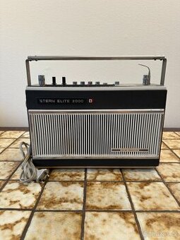 Stern Elite 2000 – Sběratelský tranzistorový radiopřijímač z