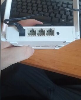 WIFI Router TP LINK WR820N