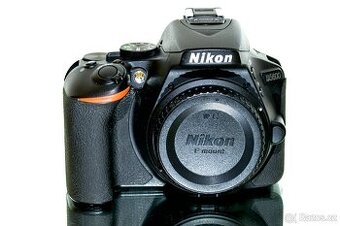 Nikon D5600 tělo TOP STAV