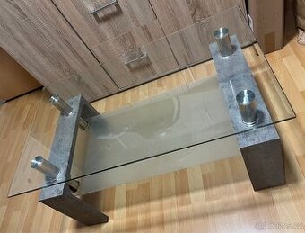 Konferenční stolek