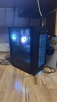 Herní pc (výkonný)