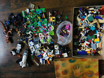 Prodám lego - mix pro kluky i holky