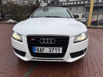 Audi A5 Quattro  s-Tronic
