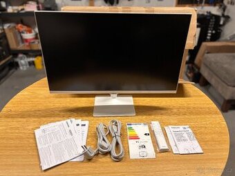 27" Samsung Smart Monitor / televize M50C Bílá