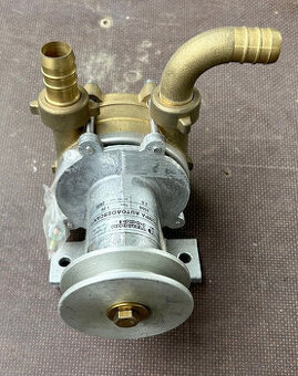 Bronzové potravinářské čerpadlo s řemenicí - 2ks