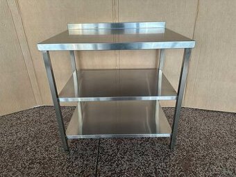 Nerezový stůl s lemem a 2 policemi