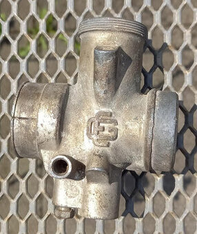 torzo/těleso karburátoru Graetzin KF 22/63