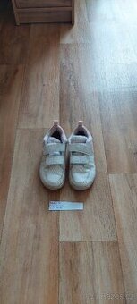 Dívčí tenisky, velikost: 33
