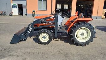 Malotraktor Kubota GL25 4x4 s čelním nakladačem