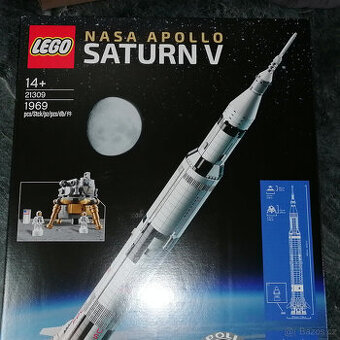LEGO Ideas 21309 NASA Apollo Saturn V