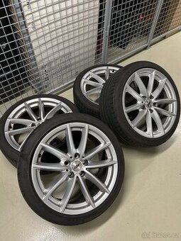 Letní sada 5x112 R18 + 225/40 R18