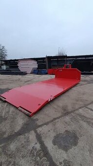 Prodám kontajnerové plato-abroll. Délka ložné plochy je 6m