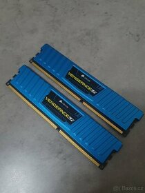 RAM paměti - Corsair Vengance 2x4GB - 1