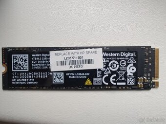HP WD SN720 1TB SSD HDD NVMe M.2 - PCIe 3.0