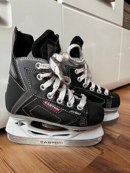 Hokejové brusle Easton SY50