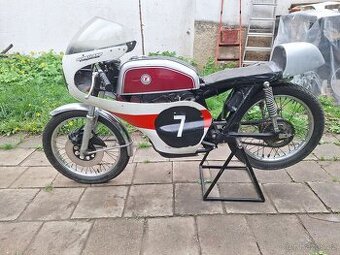 ČZ 125 - 1
