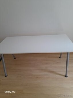 Stěhuji se/prodávám - psací stůl