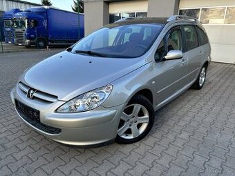 Peugeot 307 1.6 SW-NAVI+PANORAMA