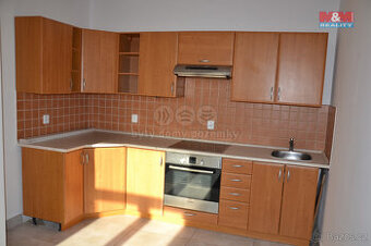 Prodej bytu 1+1, 85 m², Červený Kostelec, náměstí