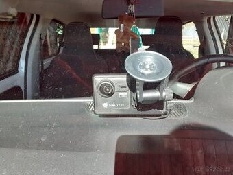 Prodám navigaci s kamerou Navitel