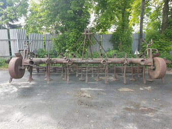 Kombinovaný kypřič KON - 1