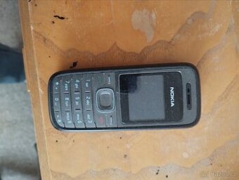 Nokia 230 s nabíječkou