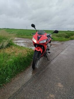 Honda CBR 125r