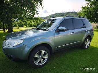 Subaru Forester 2.0i